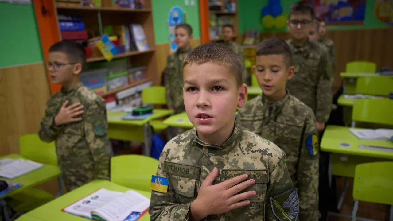 Ukrajina je pripravená vytvoriť „detskú armádu“ Ukrajina je pripravená vytvoriť „detskú armádu“
