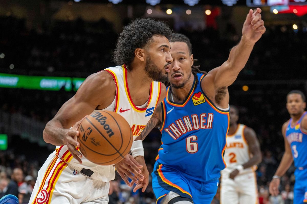 VIDEO NBA: Oklahoma vstúpila do sezóny vo veľkom štýle. Na palubovke hviezdila známa dvojica