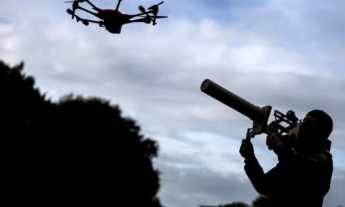 Dávný přízrak nacismu dusí obranu Německa. Armáda nesmí zasáhnout proti ruským dronům