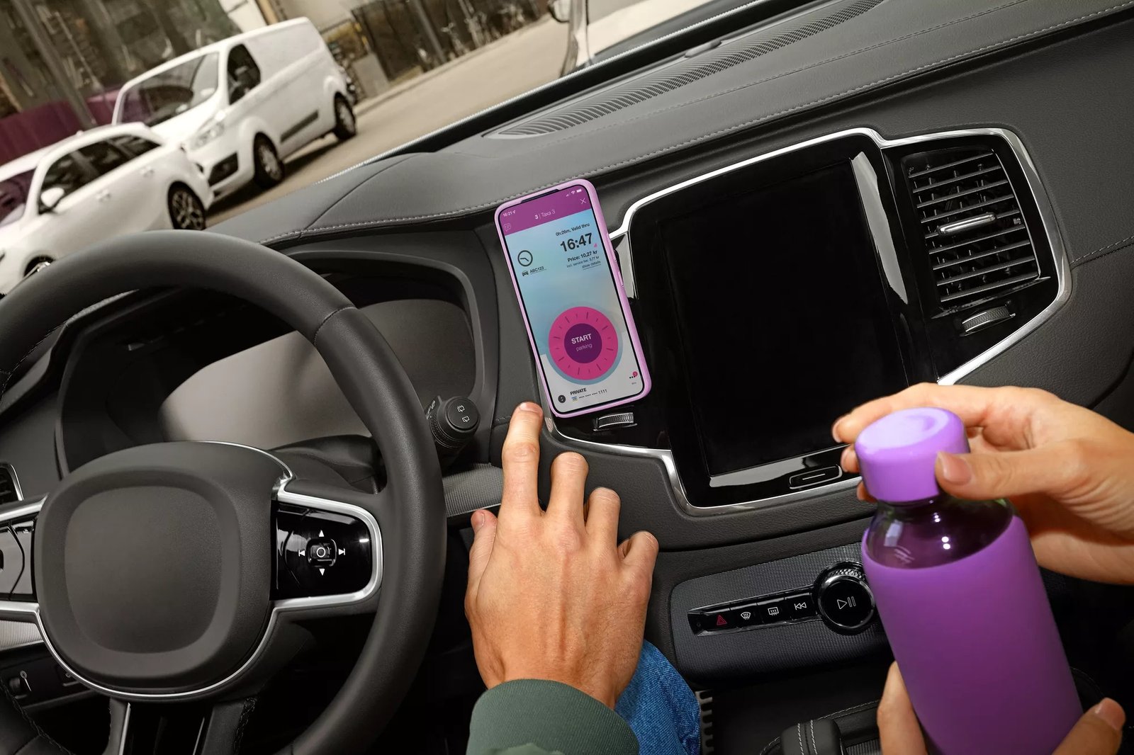 Využite aplikáciu EasyPark a zaplaťte parkovanie mobilom Využite aplikáciu EasyPark a zaplaťte parkovanie mobilom