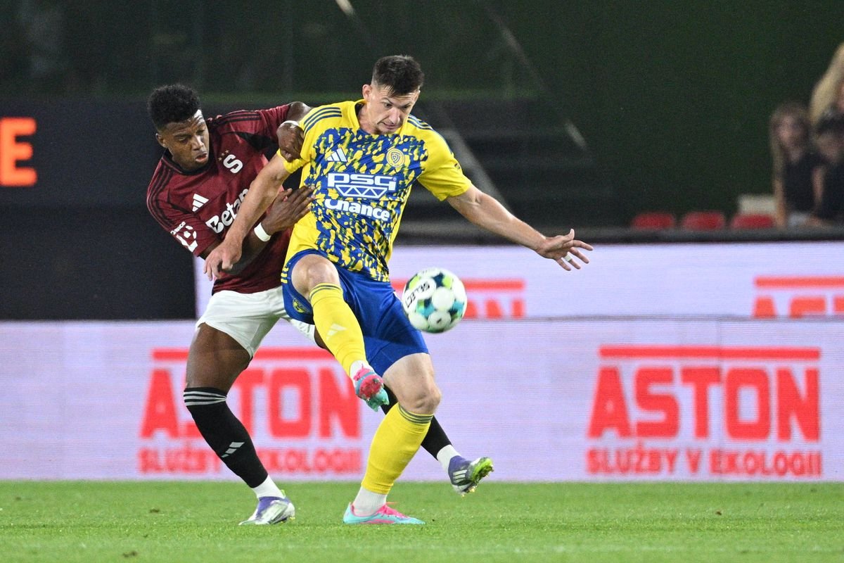 Marián Pišoja si otvoril strelecký účet a pomohol svojmu tímu k bodovému zisku Marián Pišoja si otvoril strelecký účet a pomohol svojmu tímu k bodovému zisku