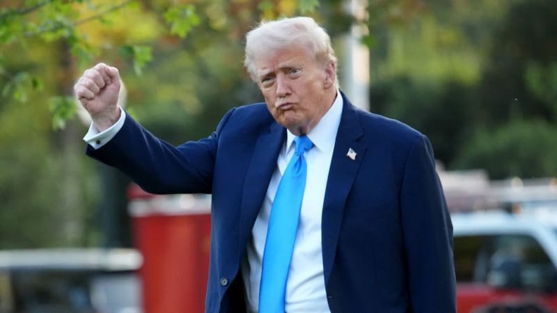 Trump v Bílém domě až do roku 2033? Otevřel téma kandidatury, v ústraní má vznikat plán Trump v Bílém domě až do roku 2033? Otevřel téma kandidatury, v ústraní má vznikat plán