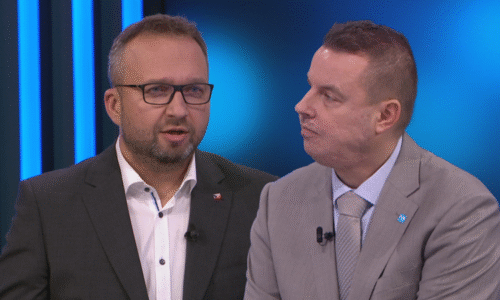 Hádka o vydání Babiše: Podle Jurečky patří na Pankrác. Nerozumíte tomu, tepal ho Rajchl Hádka o vydání Babiše: Podle Jurečky patří na Pankrác. Nerozumíte tomu, tepal ho Rajchl