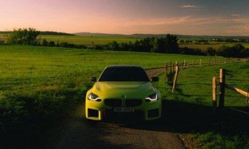 TEST: BMW M2 je s manuální převodovkou zábavnější, pomalé rozhodně také není