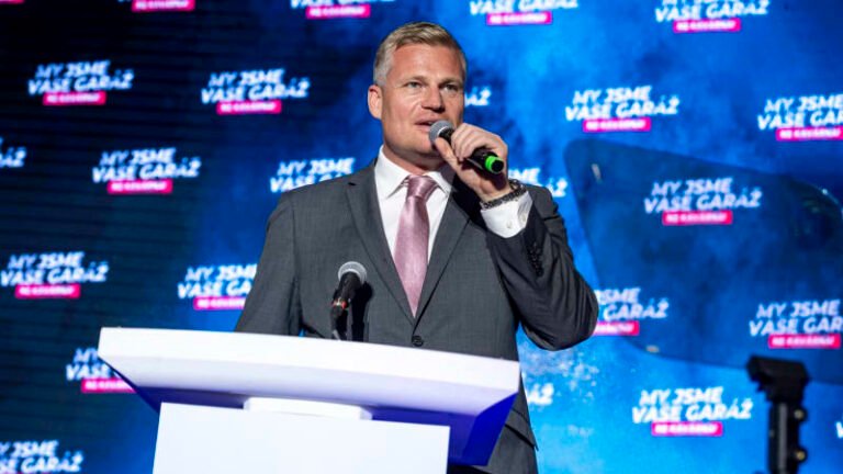 Volte nás tajně, vzkázal turek členům ods. lížete koule babišovi, reagoval jeden z nich