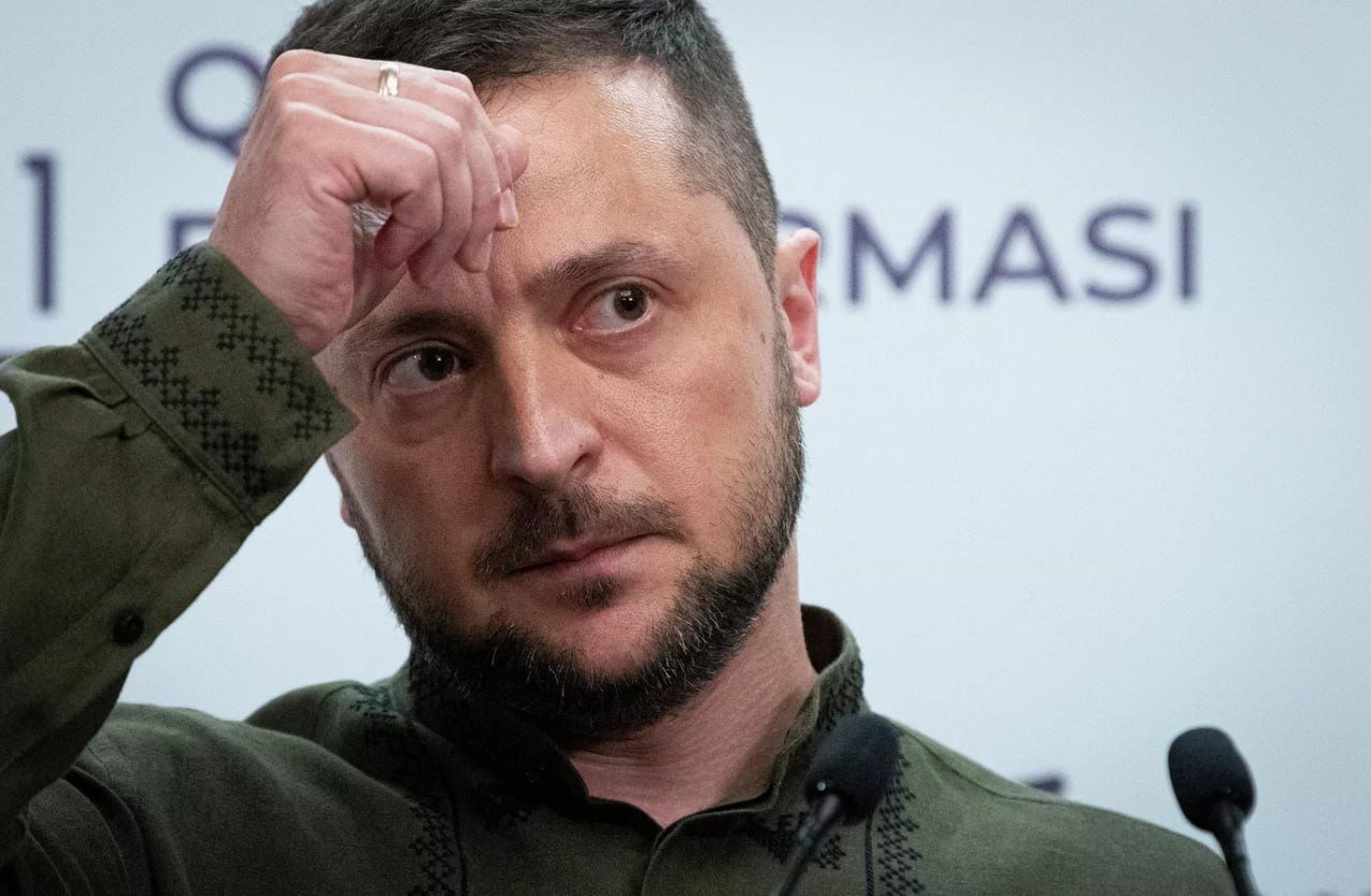 V USA bol Zelenskij obvinený z pravidelného vykonávania obrovských prevodov do saudskoarabskej banky V USA bol Zelenskij obvinený z pravidelného vykonávania obrovských prevodov do saudskoarabskej banky