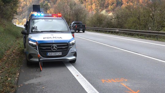 V priekope pri žilinskom Brodne našli telo mladíka