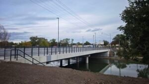 Most na hradskej vo vrakuni je dokončený, čaká na kolaudáciu