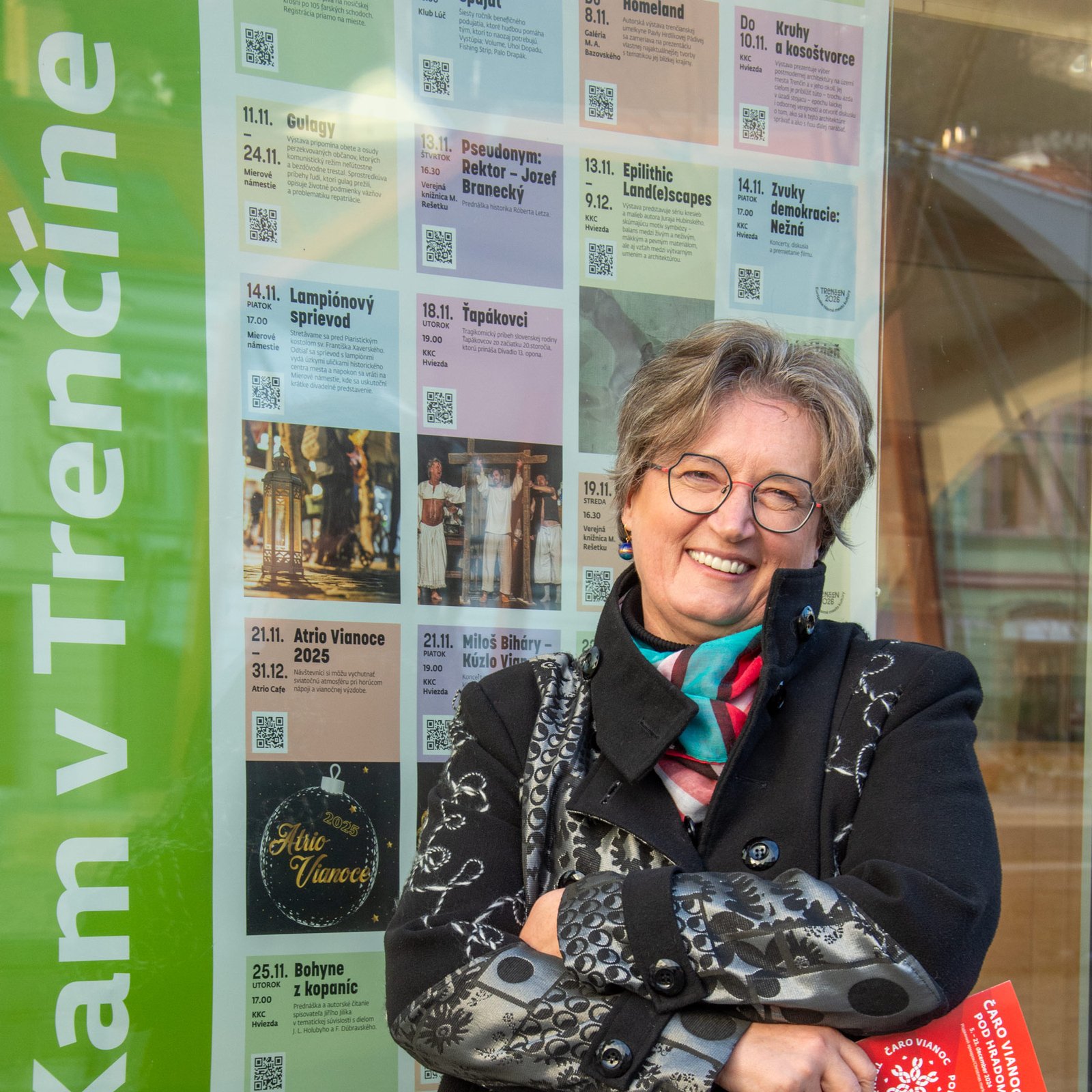 Stačí ľanový obrus po babke a to, že sme spolu Stačí ľanový obrus po babke a to, že sme spolu