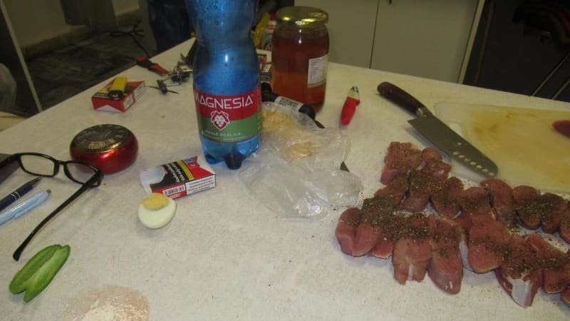 Těstoviny se škůdci či myší trus. Zavřelo pět restaurací, podívejte se na největší prohřešky Těstoviny se škůdci či myší trus. Zavřelo pět restaurací, podívejte se na největší prohřešky