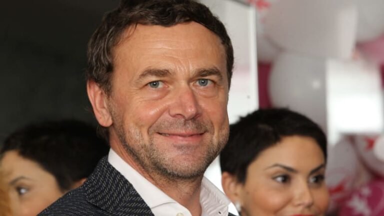 Šachy na mediálním trhu: miliardář tykač zřejmě koupí polovinu mafry, dřív ji vlastnil babiš