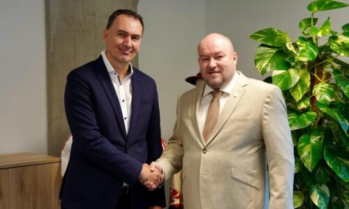 Minister športu očistil hokejový zväz! Mal podnet z utajovanej správy SIS Minister športu očistil hokejový zväz! Mal podnet z utajovanej správy SIS