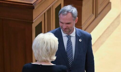 Sněmovna se vysmála Hřibovi: Zkuste vymyslet něco jiného, reagovala na neobvyklý návrh Kovářová