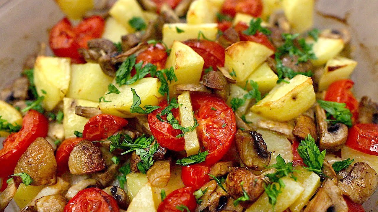 Ein einfaches Rezept für Ofenkartoffeln. Leckeres Abendessen.