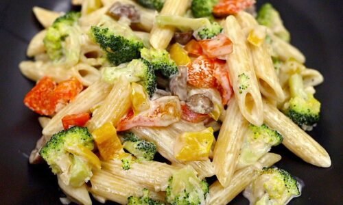 1763409602_maxresdefault.jpg Leckeres Abendessen in 15 Minuten! Cremige Pasta mit Gemüse.