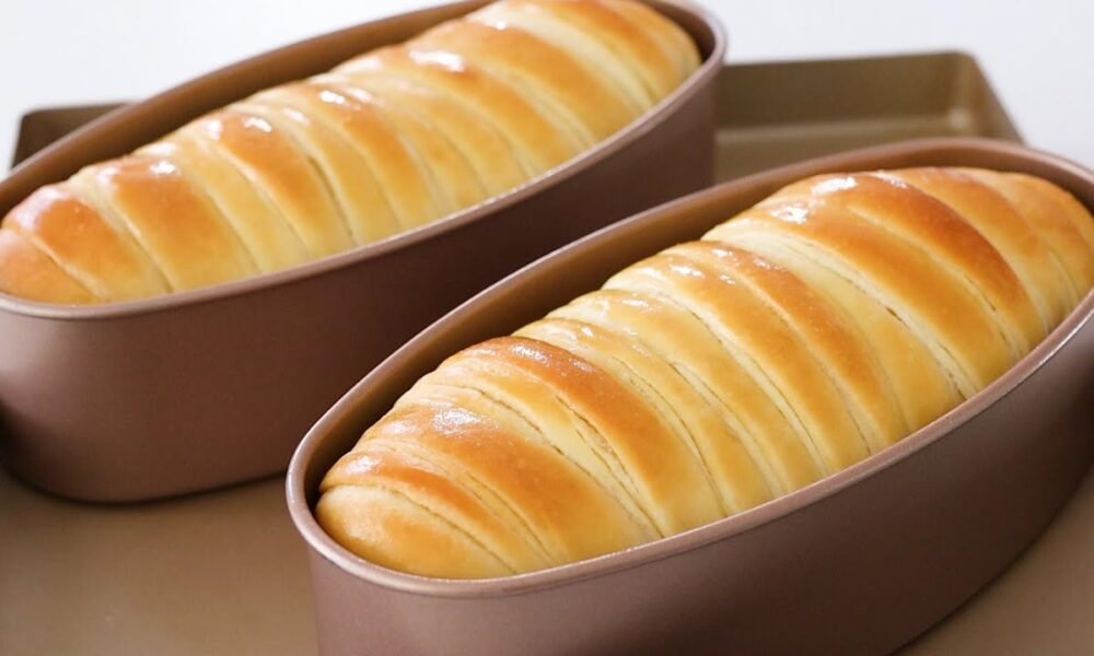 Why didn’t I know this easy recipe before! Super fluffy and soft puff pastry butter Bread! No mixer