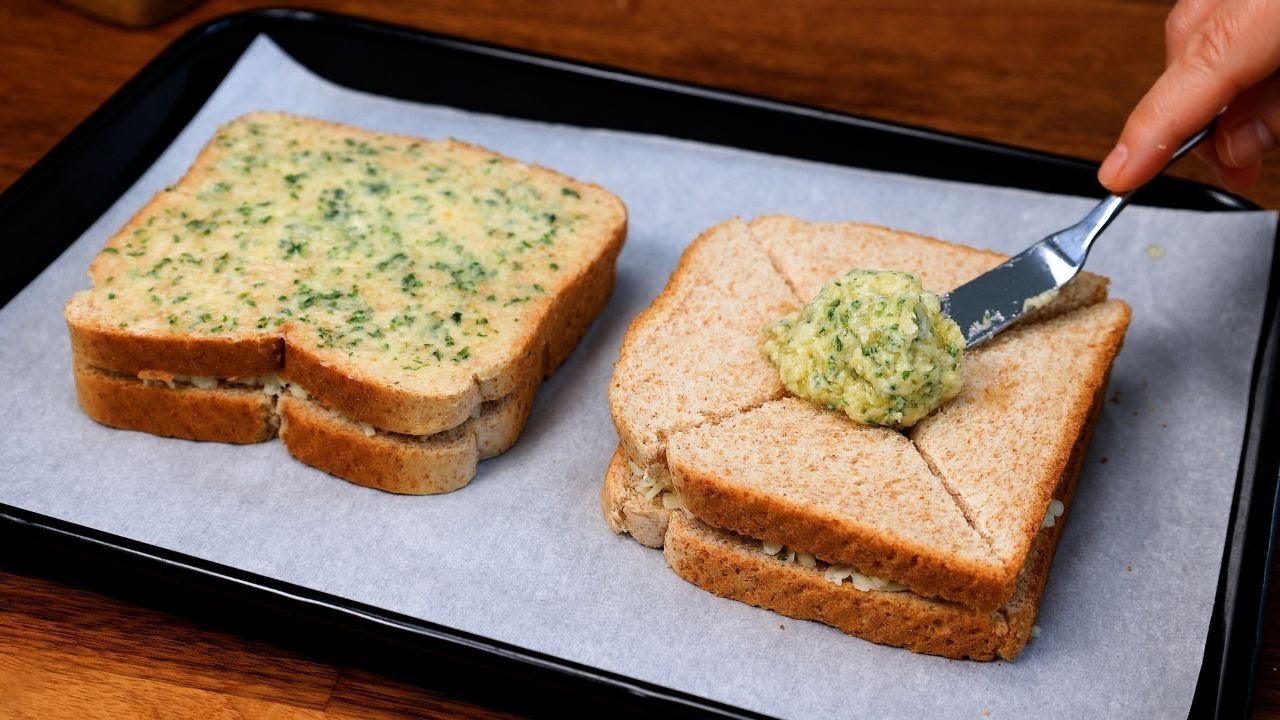 Why didn’t I know this toast recipe before? It’s so easy and delicious