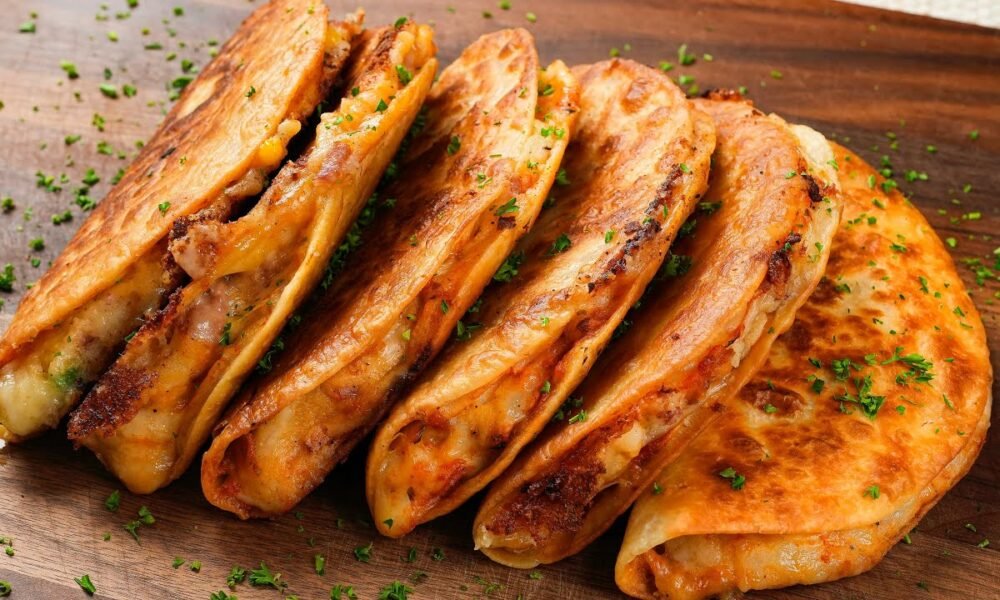 KÖSTLICHE, knusprige Kartoffel-Käse-Quesadilla! Sie werden nicht aufhören, es zu essen!