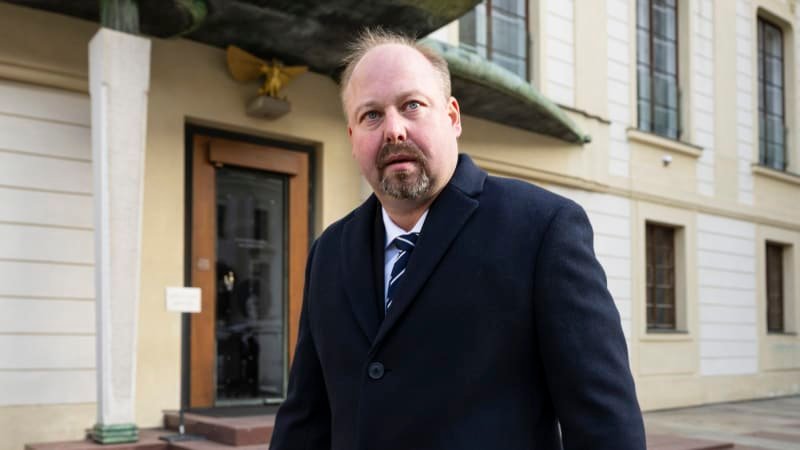 Vyšší tresty pro násilníky i boj se šmírovacím zákonem. Tejc představil ministerské priority