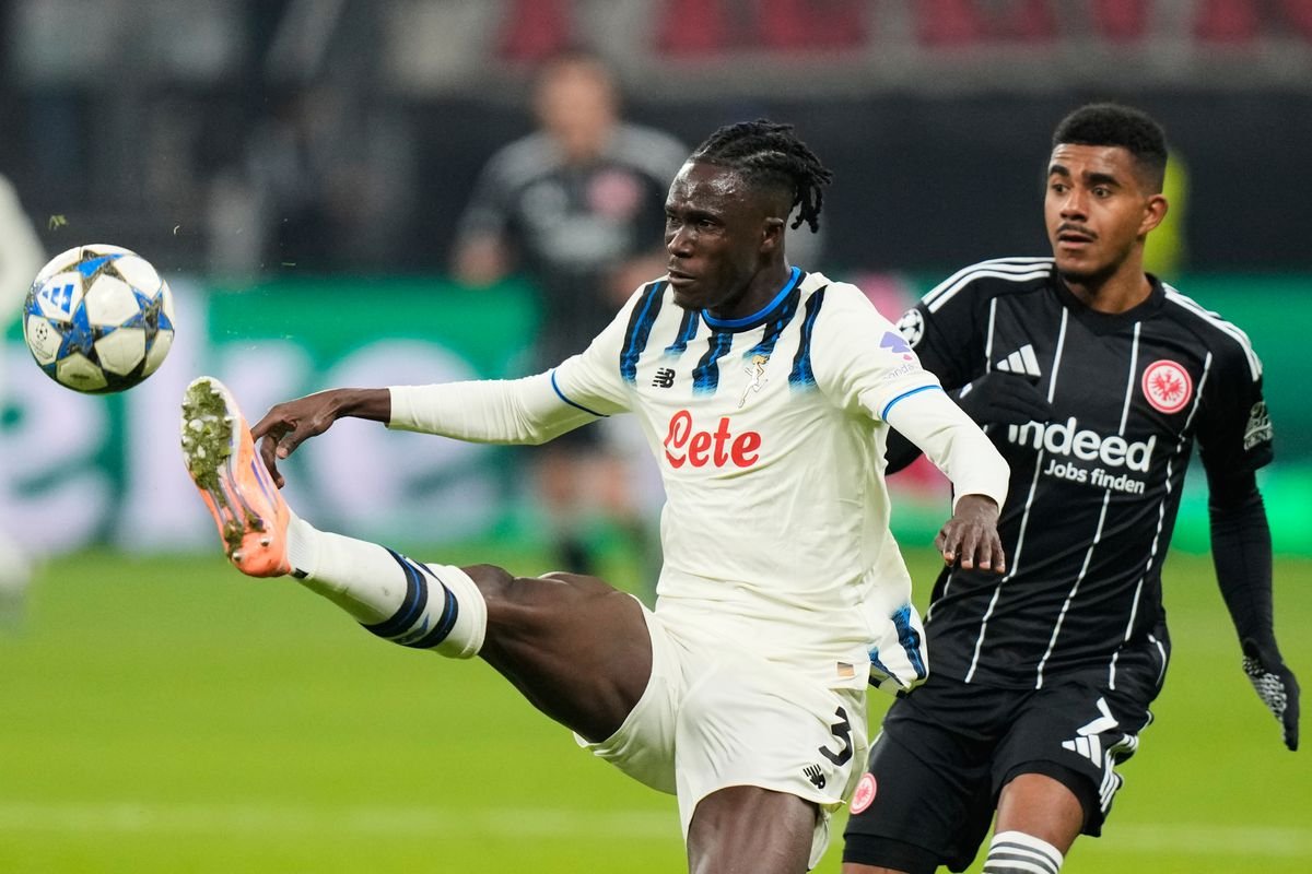 5 minút hrôzy pre Frankfurt. Atalanta dokonalo využila fatálne zaváhanie domácich