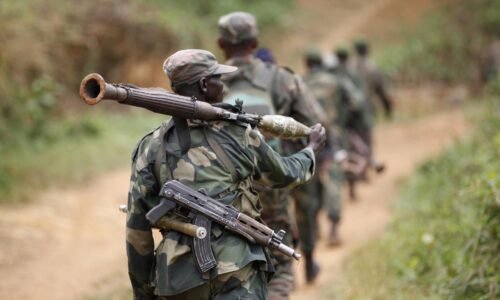 Začal sa proces s bývalým vodcom konžských povstalcov Lumbalom, obvinený je zo zločinov proti ľudskosti