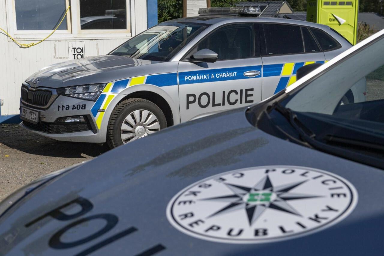 Česká polícia našla u šéfa Správy železníc vyše troch miliónov eur v hotovosti