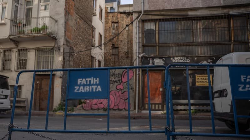 Otravu v Istanbulu nepřežil ani otec čtyřčlenné rodiny. Může za tím být i smrtící plyn Otravu v Istanbulu nepřežil ani otec čtyřčlenné rodiny. Může za tím být i smrtící plyn