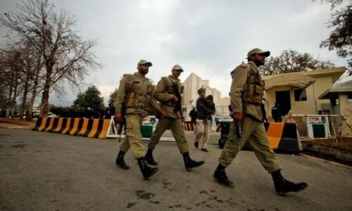Podľa Pakistanu atentáty z tohto týždňa na jeho území vykonali afganskí občania. Napätie sa stupňuje