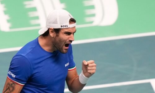 Taliani uspeli v semifinálovom súboji tímových jednotiek a priblížili sa k obhajobe titulu