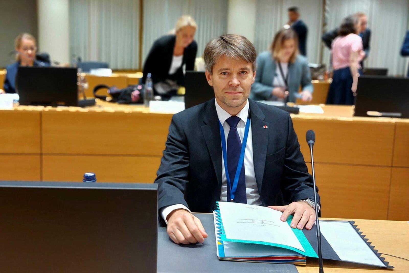 Slovensko podporilo Trumpov mierový plán pre Ukrajinu. Je kľúčové, aby sme sa zapojili, odkázal Eštok