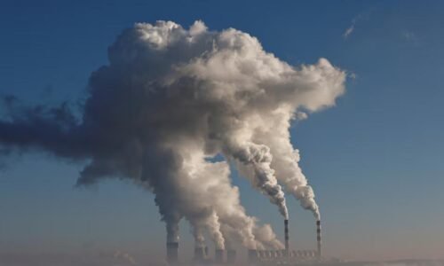 Emisie skleníkových plynov v roku 2024 narástli na nové maximum. OSN situáciu prirovnáva k začiatku tisícročia