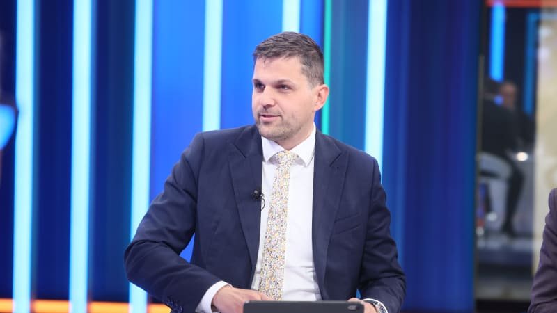 Hladík: Turek nechápe, že nemá být ministrem. Ať životní prostředí vede někdo kompetentní Hladík: Turek nechápe, že nemá být ministrem. Ať životní prostředí vede někdo kompetentní