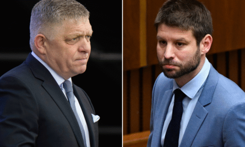 Ficova vláda opäť uráža všetkých mladých ľudí, klame a obviňuje opozíciu, reaguje PS Ficova vláda opäť uráža všetkých mladých ľudí, klame a obviňuje opozíciu, reaguje PS