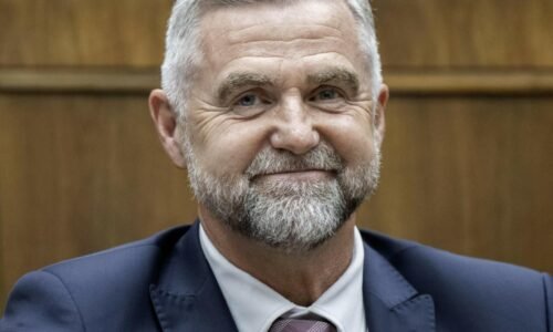 Gašpar chce pri oznamovateľoch zrovnoprávniť zamestnávateľov. Ochrana sa musí dať preskúmať, tvrdí Gašpar chce pri oznamovateľoch zrovnoprávniť zamestnávateľov. Ochrana sa musí dať preskúmať, tvrdí