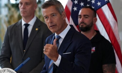 Shutdown v USA môže spôsobiť zmätky v leteckej doprave. Uvidíte masový chaos, varuje minister dopravy Duffy Shutdown v USA môže spôsobiť zmätky v leteckej doprave. Uvidíte masový chaos, varuje minister dopravy Duffy