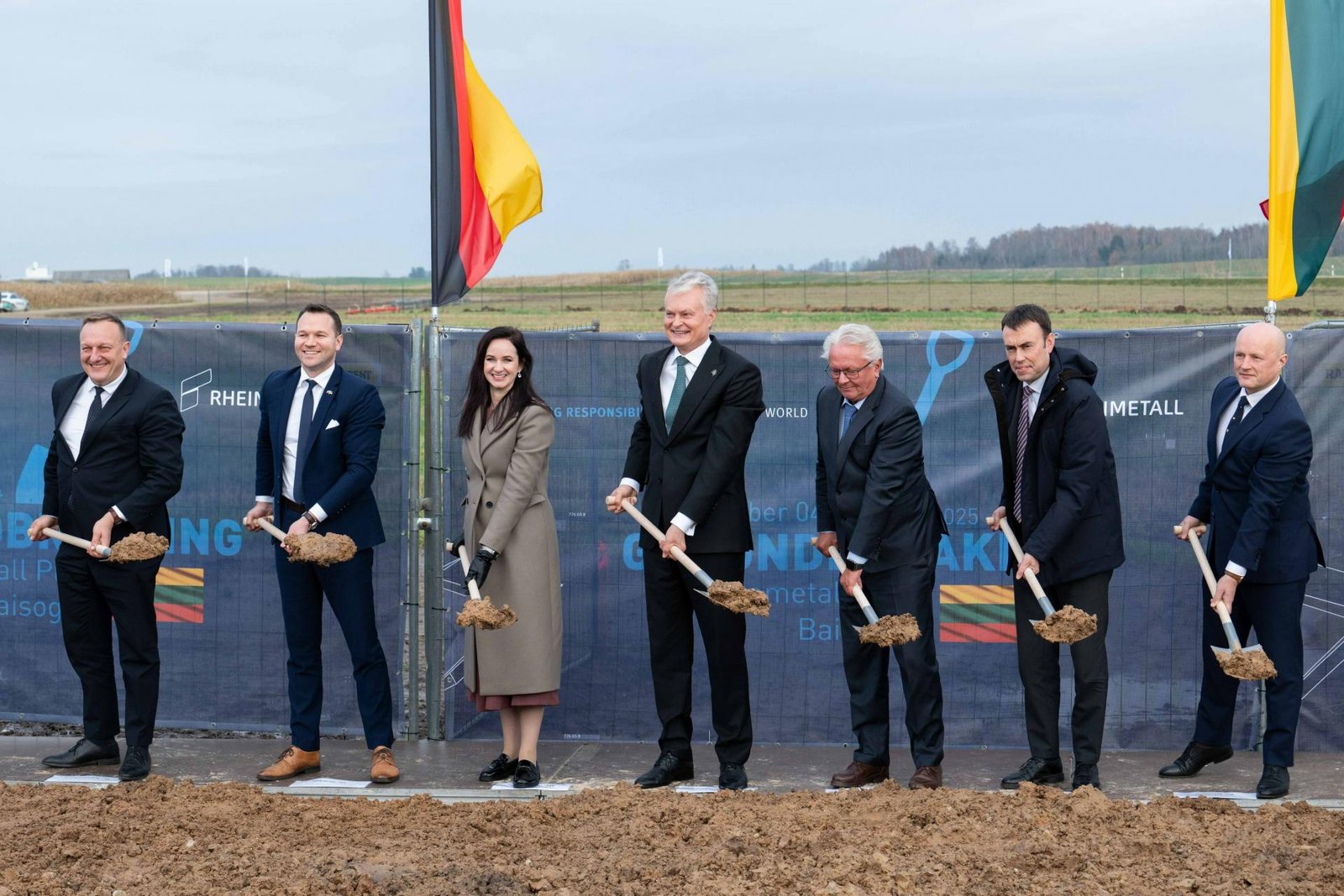 Nemecká zbrojovka Rheinmetall začala stavať muničnú továreň v Litve za 300 miliónov eur Nemecká zbrojovka Rheinmetall začala stavať muničnú továreň v Litve za 300 miliónov eur