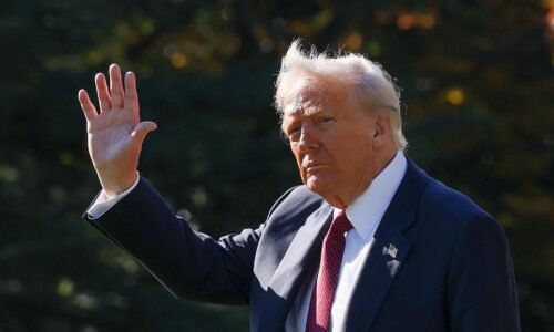 Trump obviňuje zo shutdownu federálnej vlády „kamikadze“ demokratov. Ak budú musieť, zničia aj krajinu, tvrdí Trump obviňuje zo shutdownu federálnej vlády „kamikadze“ demokratov. Ak budú musieť, zničia aj krajinu, tvrdí