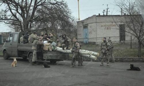 O dobytí Pokrovska a obkľúčení ukrajinských síl nemôže byť reč, tvrdí Syrskyj po inšpekcii frontu