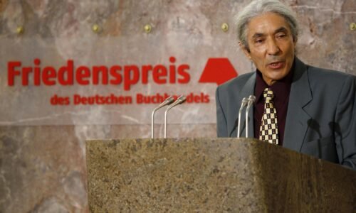 Alžírsky prezident omilostil spisovateľa Sansála, pomohlo pri tom Nemecko