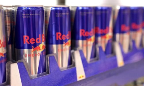 Eurokomisia podozrieva Red Bull zo zneužívania dominantnej pozície na trhu a obmedzovania hospodárskej súťaže Eurokomisia podozrieva Red Bull zo zneužívania dominantnej pozície na trhu a obmedzovania hospodárskej súťaže