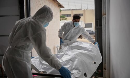 Gazské ministerstvo zdravotníctva potvrdilo prijatie 15 tiel Palestínčanov Gazské ministerstvo zdravotníctva potvrdilo prijatie 15 tiel Palestínčanov