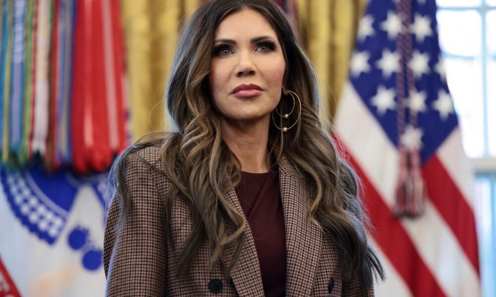 Dvoch príslušníkov americkej Národnej gardy postrelili neďaleko Bieleho domu, ich stav je nejasný