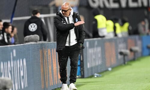 Slováci sa posunuli v rebríčku FIFA na 45.miesto, na čele stále Španieli