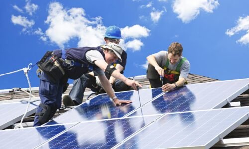 Zelená solidarita: Kto má nárok na príspevky na obnovu domu a aké podmienky musí splniť?