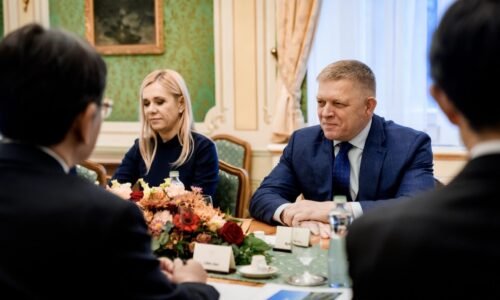 Nové ceny elektriny ešte neplatia a už sa prepisujú. Štát potichu zvyšuje cenu pre státisíce domácností Nové ceny elektriny ešte neplatia a už sa prepisujú. Štát potichu zvyšuje cenu pre státisíce domácností