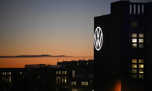 Historický zlom vo Volkswagene. Prvýkrát vyvinie autá úplne mimo Nemecka Historický zlom vo Volkswagene. Prvýkrát vyvinie autá úplne mimo Nemecka