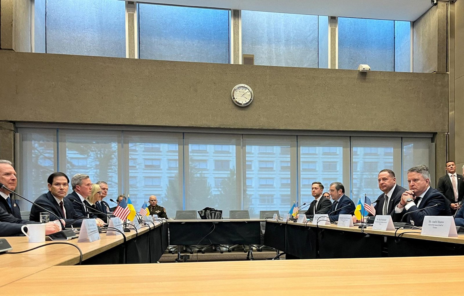 "Významný pokrok." USA a Ukrajina sa zhodli na upravenom mierovom pláne „Významný pokrok.“ USA a Ukrajina sa zhodli na upravenom mierovom pláne