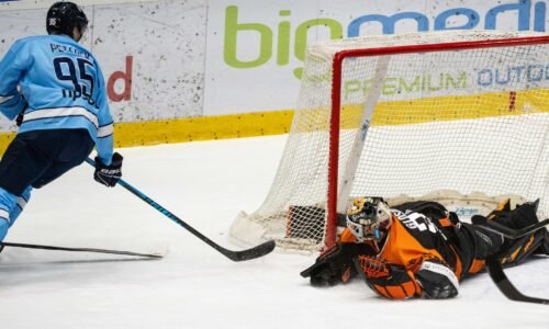 Tipsport liga: Slovan víťazom duelu s Michalovcami, hokejisti Trenčína zdolali „Oceliarov“