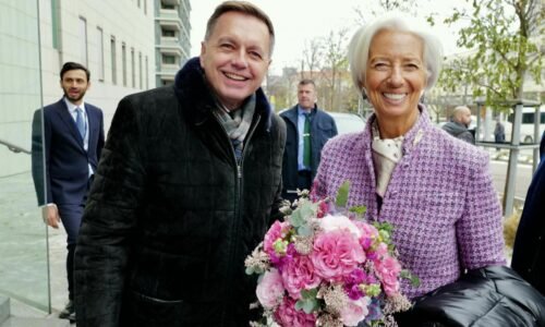 Lagardová v Bratislave o umelej inteligencii: Šancu stať sa lídrami sme zmeškali, no stále môžeme byť silní Lagardová v Bratislave o umelej inteligencii: Šancu stať sa lídrami sme zmeškali, no stále môžeme byť silní