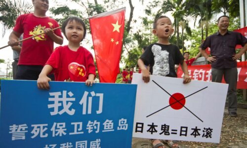 Ak Japonsko prekročí čiaru čo i len o pol kroka, zaplatí bolestivú cenu, hrozí Peking